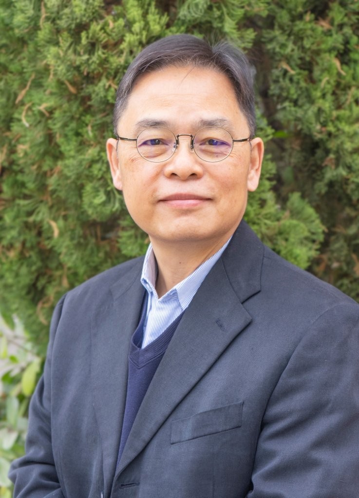Prof. Andres Tang